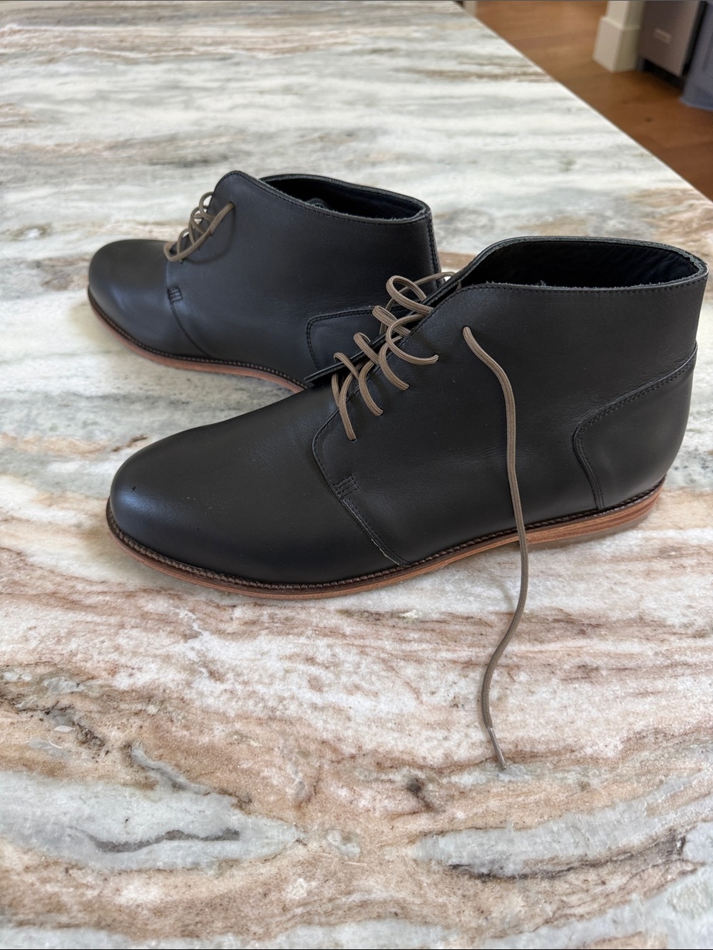 NWOT Men’s NISOLA brand all leather black lace up boots sz 10.5